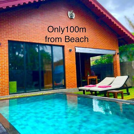 Negombo Morawala Beach Villa Bagian luar foto