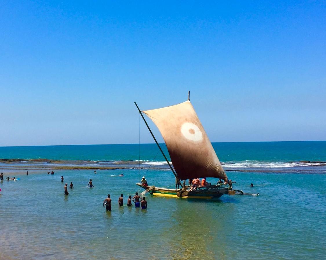 Negombo Morawala Beach Villa Bagian luar foto