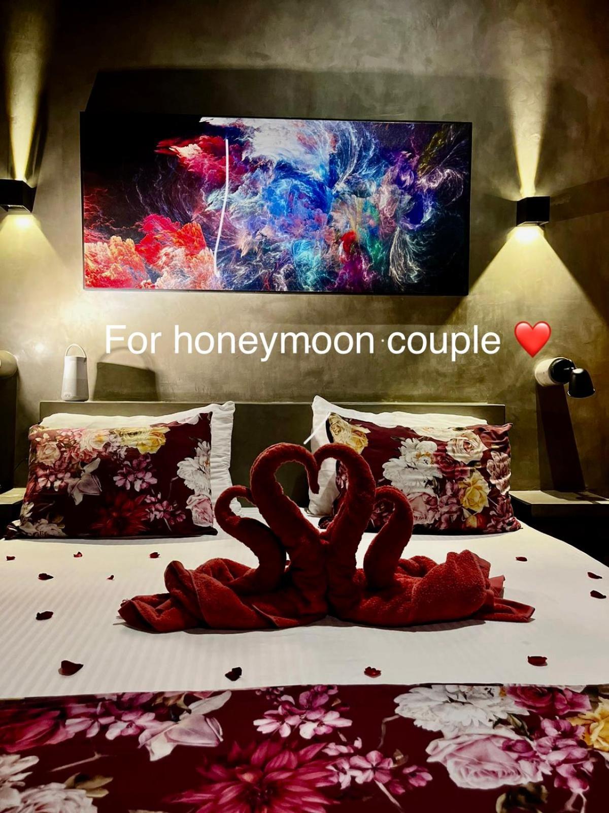 Negombo Morawala Beach Villa Bagian luar foto