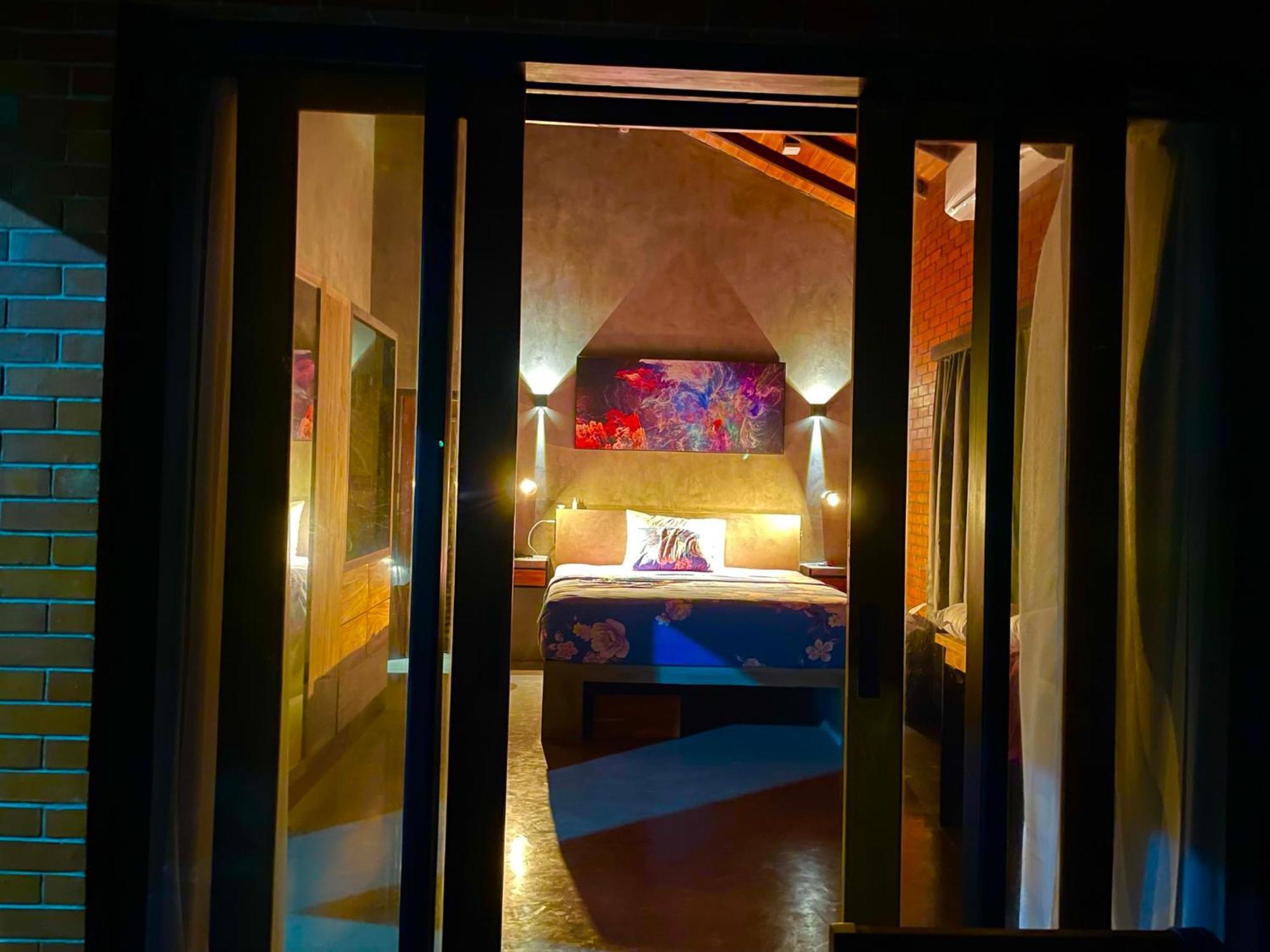 Negombo Morawala Beach Villa Bagian luar foto